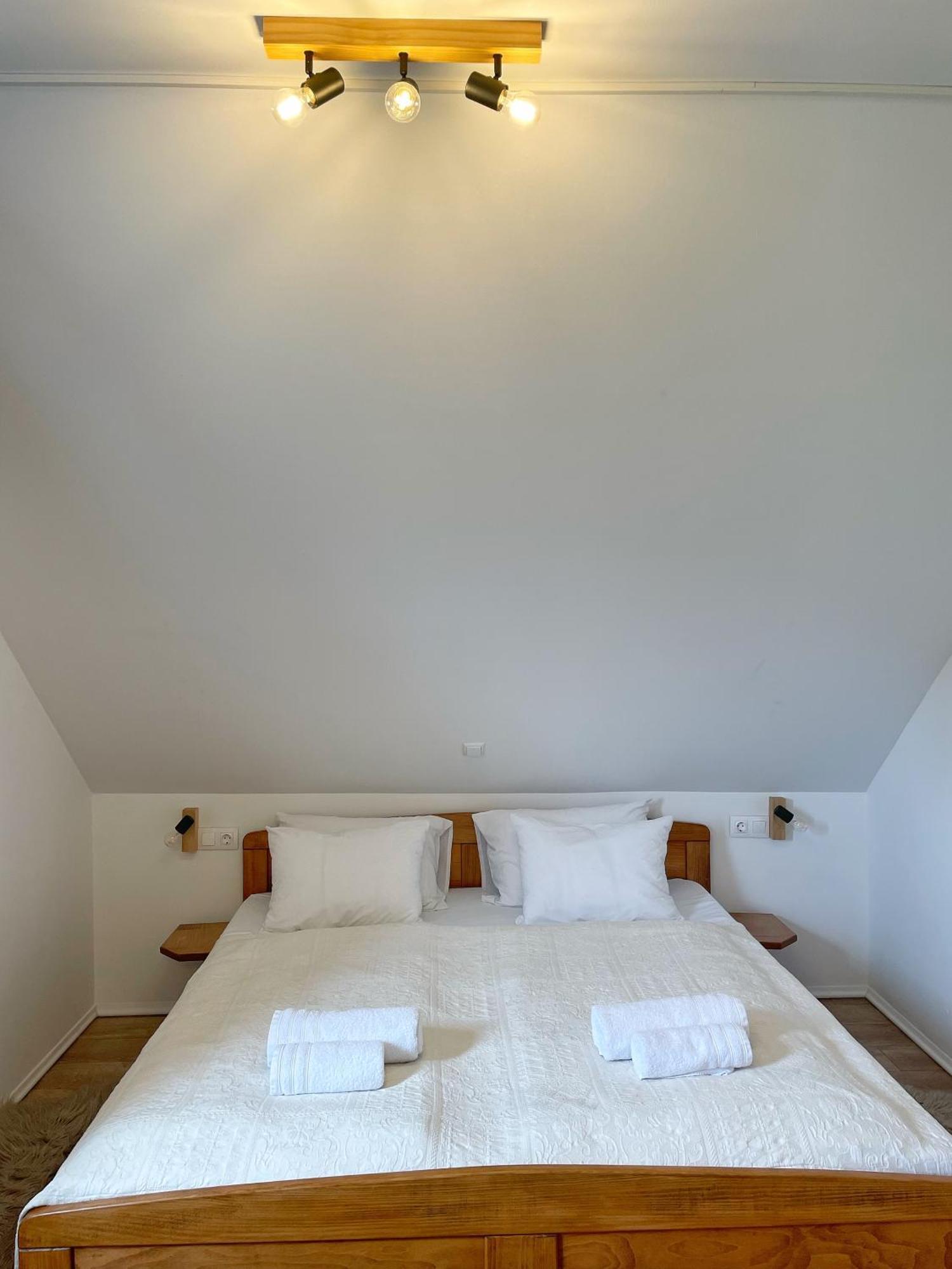 Guest House Ivica I Marica In Heart Of The National Park Plitvicka Jezera ปลิตวิตซาเซโล ภายนอก รูปภาพ
